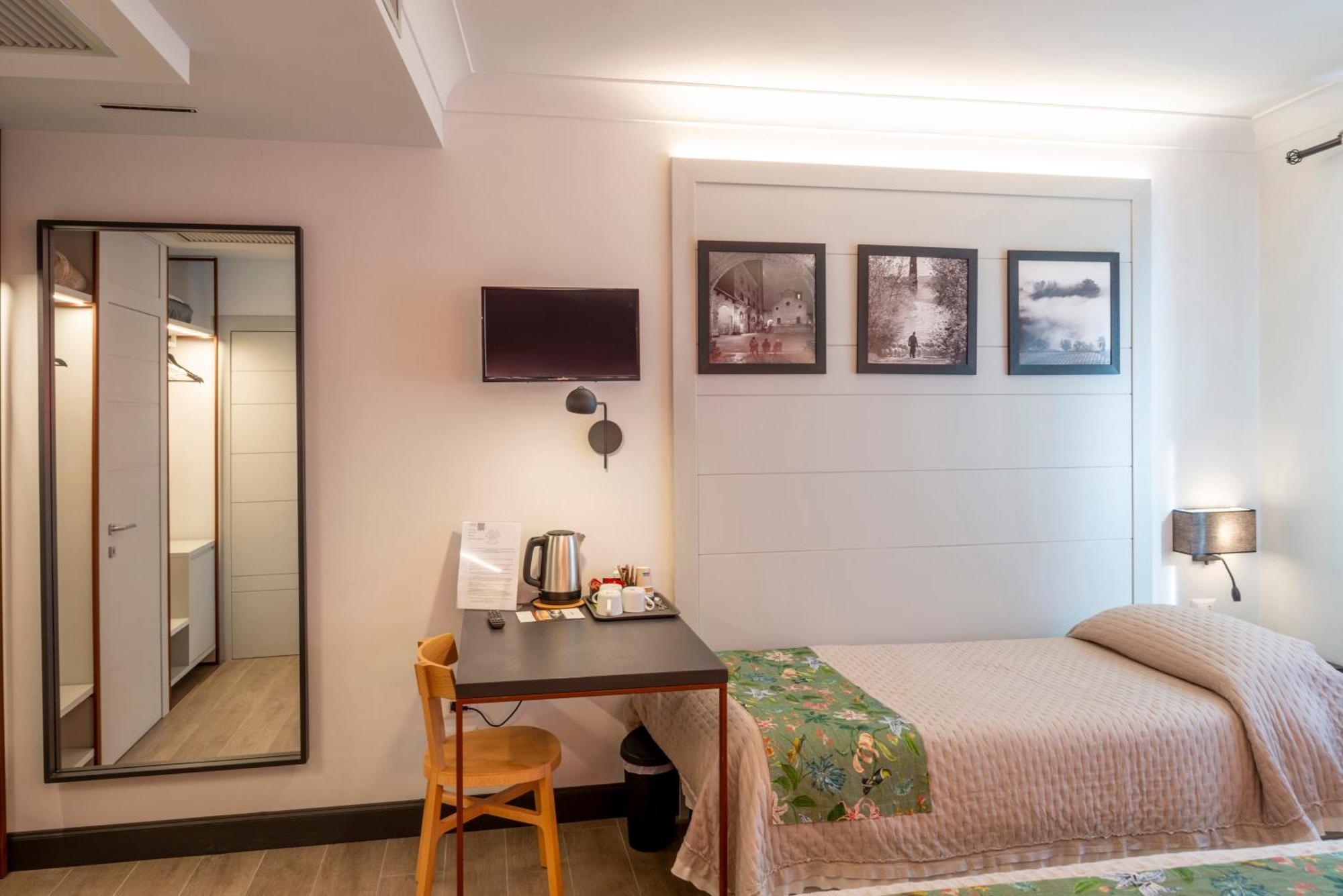Duccio Nacci Rooms- Guesthouse San Gimignano Exterior photo